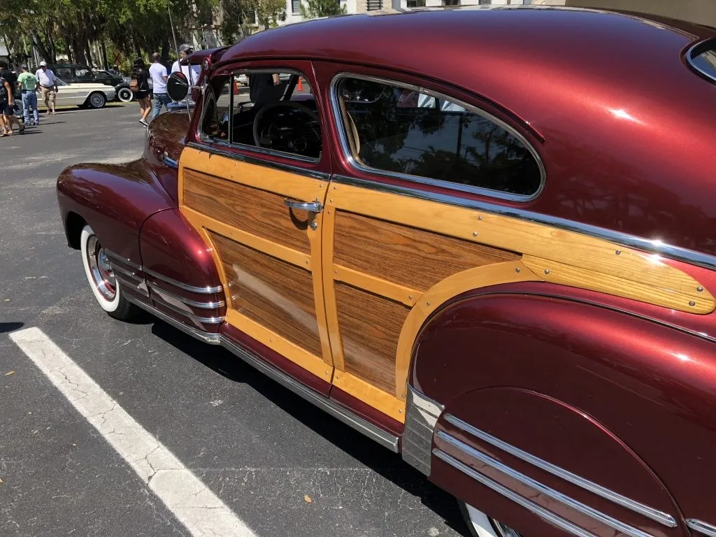 Woodie wagon